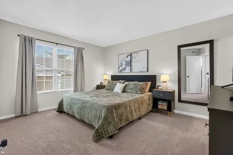 1713 Aaron Lane Joliet IL 60431
