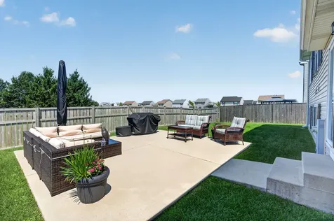 1713 Aaron Lane Joliet IL 60431
