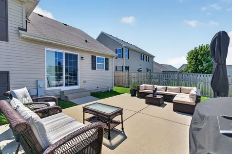 1713 Aaron Lane Joliet IL 60431