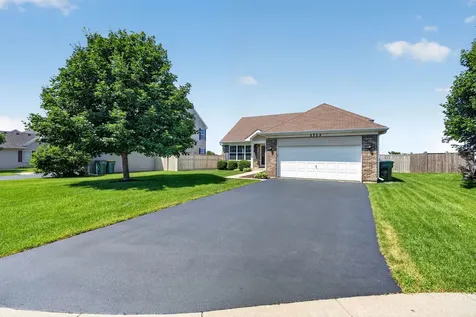 1713 Aaron Lane Joliet IL 60431