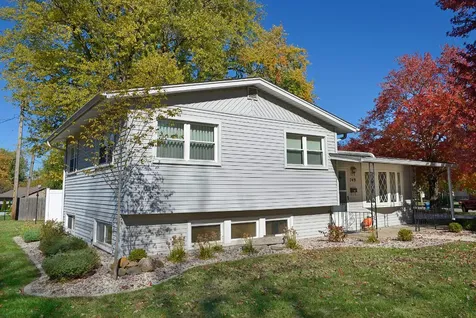 749 Fort Street Ottawa IL 61350