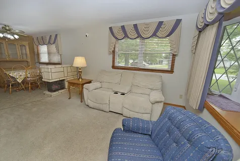 749 Fort Street Ottawa IL 61350