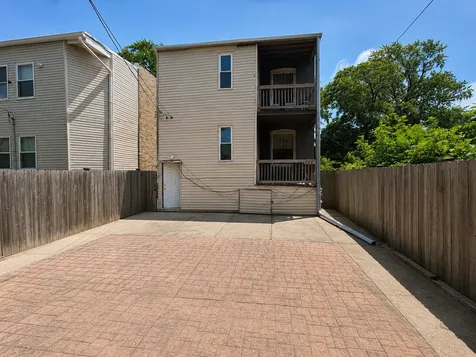 42 North Long Avenue Chicago IL 60644