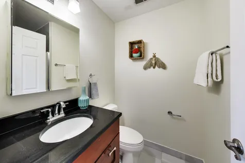4821 North Kimball Avenue Chicago IL 60625