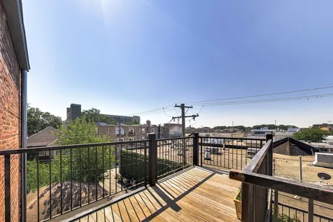 4821 North Kimball Avenue Chicago IL 60625
