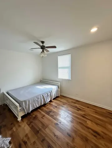 13921 South Atlantic Avenue Riverdale IL 60827