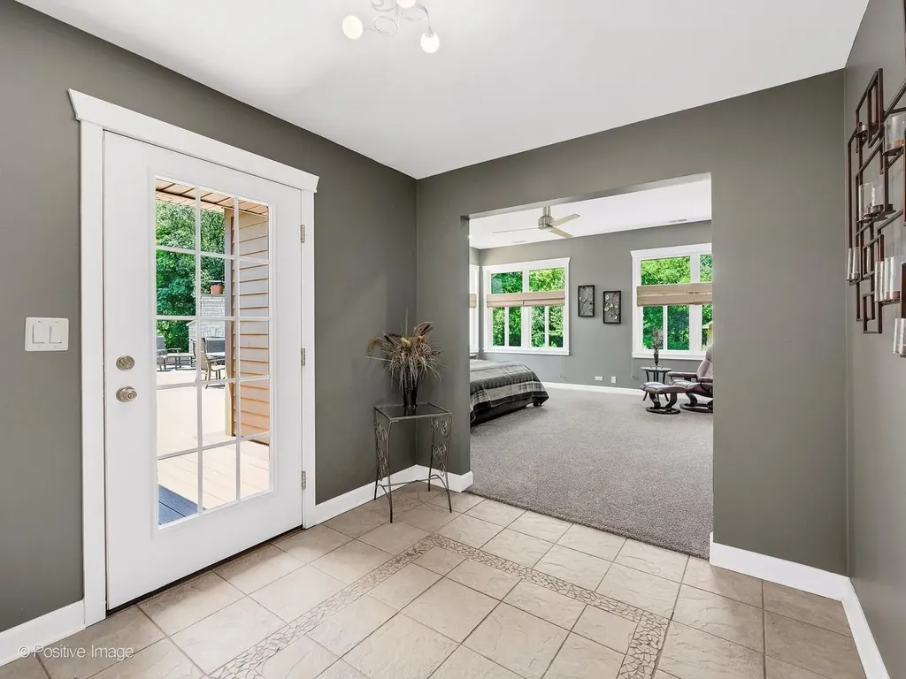 7N136 Briargate Terrace Medinah IL 60157
