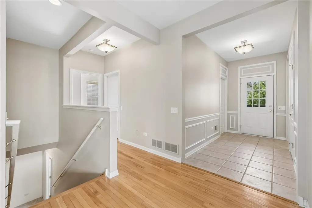 13802 Chestnut Lane Huntley IL 60142