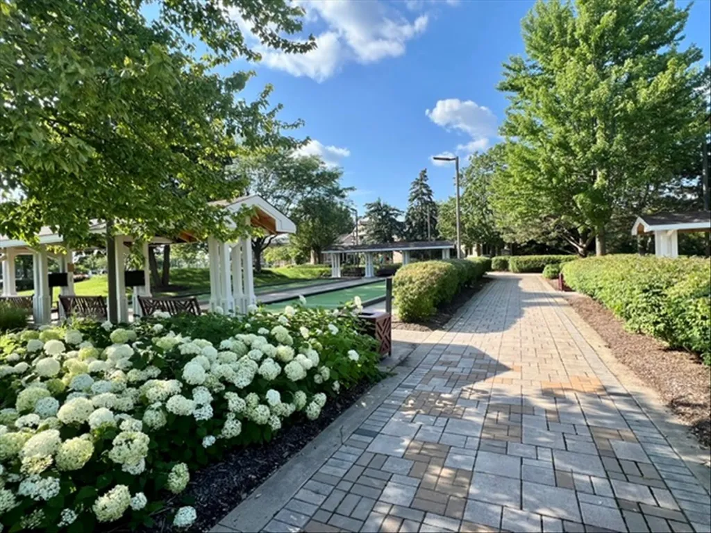 13802 Chestnut Lane Huntley IL 60142