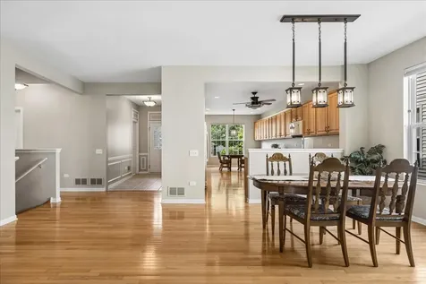 13802 Chestnut Lane Huntley IL 60142