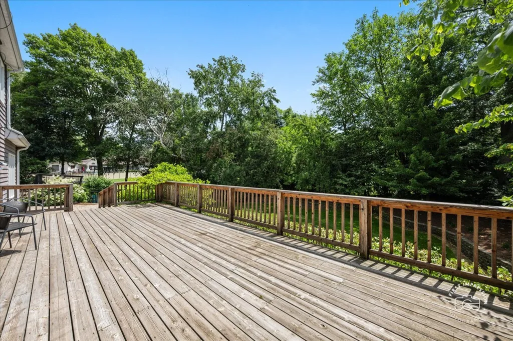 1404 Jonester Court Naperville IL 60563