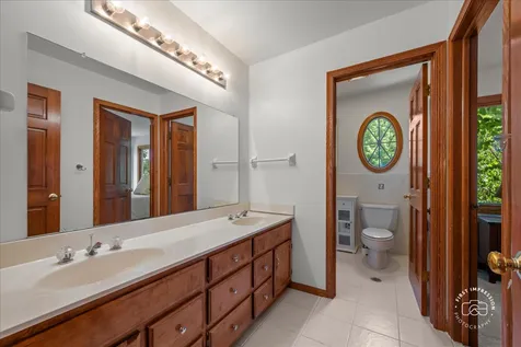 1404 Jonester Court Naperville IL 60563