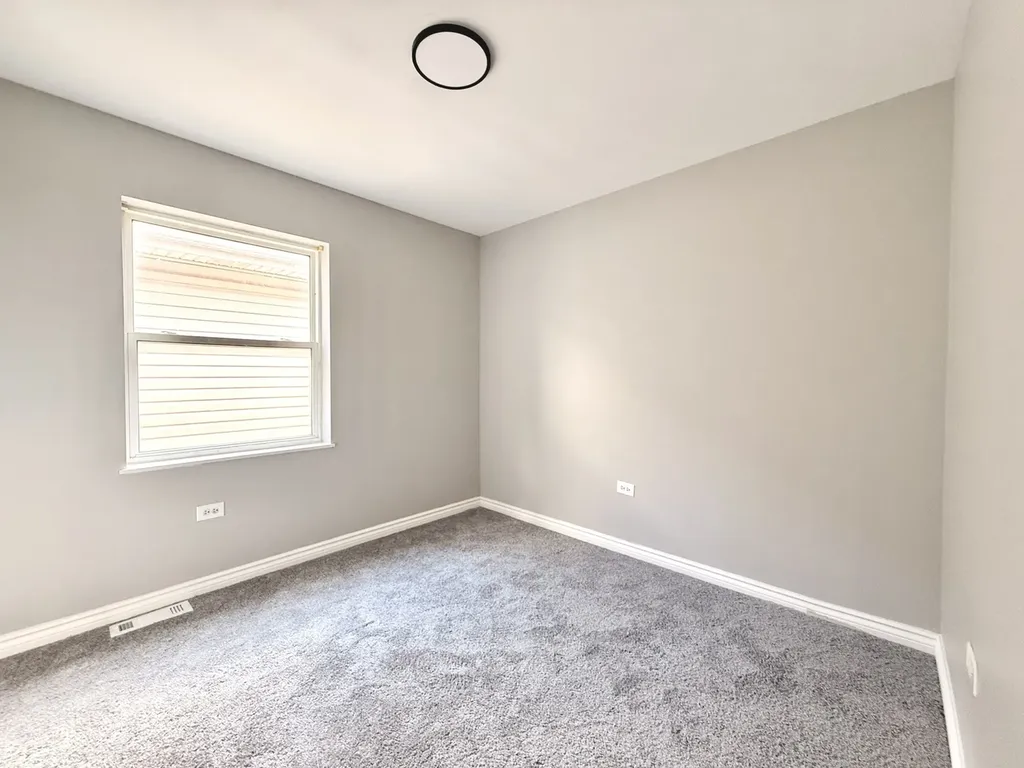 5402 South Marshfield Avenue Chicago IL 60609