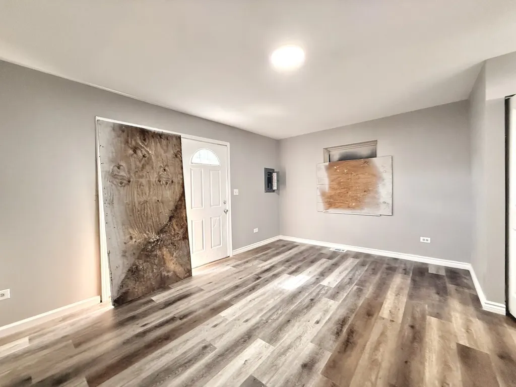 5402 South Marshfield Avenue Chicago IL 60609
