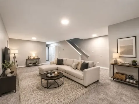 5402 South Marshfield Avenue Chicago IL 60609