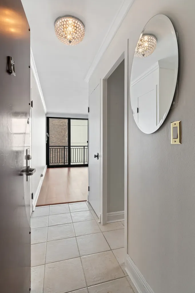 3440 North Lake Shore Drive Chicago IL 60657