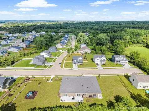 1210 Stonegate Drive Marengo IL 60152