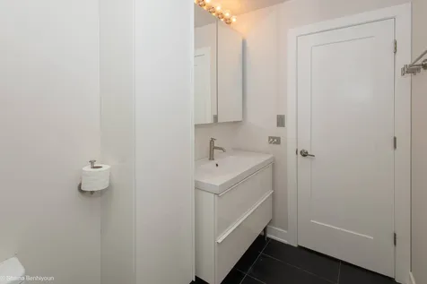 1463 North Larrabee Street Chicago IL 60610