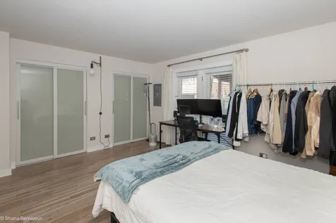 1463 North Larrabee Street Chicago IL 60610