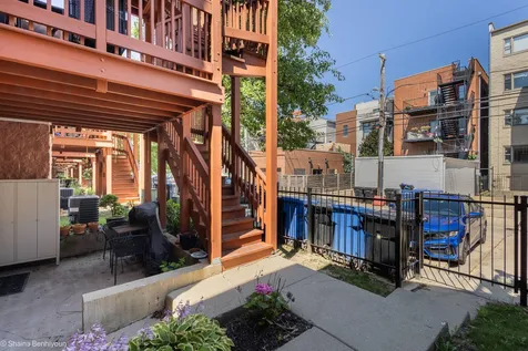 1463 North Larrabee Street Chicago IL 60610