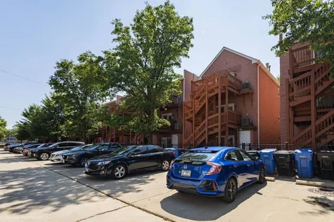 1463 North Larrabee Street Chicago IL 60610
