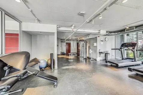 740 West Fulton Street Chicago IL 60661