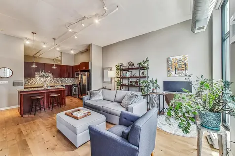 740 West Fulton Street Chicago IL 60661