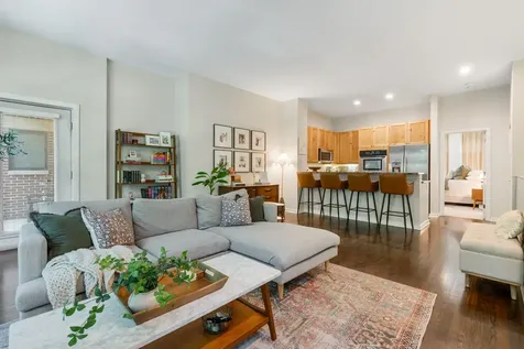 1715 West George Street Chicago IL 60657