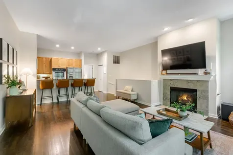 1715 West George Street Chicago IL 60657