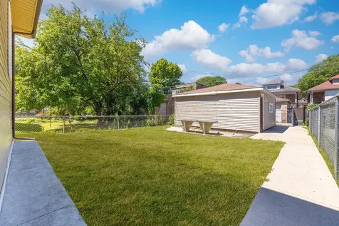 7752 South Evans Avenue Chicago IL 60619