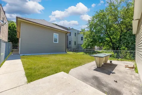 7752 South Evans Avenue Chicago IL 60619