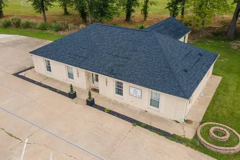 709 North Carbon Street Marion IL 62959