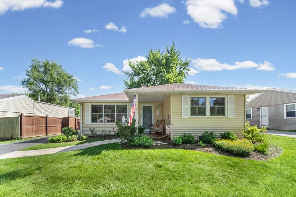 3102 Swallow Lane Rolling Meadows IL 60008