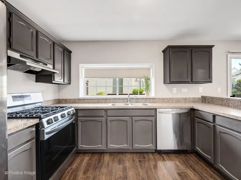 38 Crab Tree Drive Westmont IL 60559
