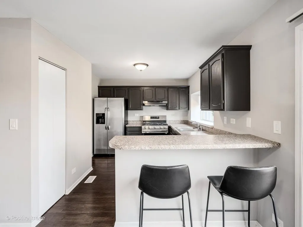 38 Crab Tree Drive Westmont IL 60559