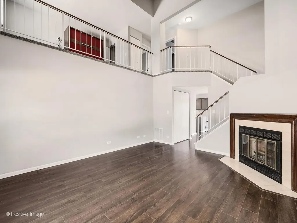 38 Crab Tree Drive Westmont IL 60559