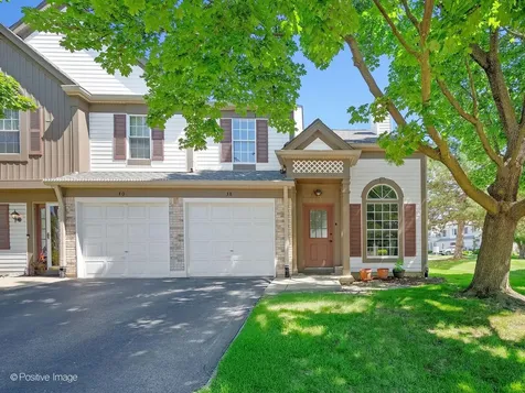 38 Crab Tree Drive Westmont IL 60559
