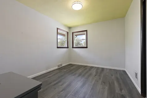2219 24TH Street Rockford IL 61108