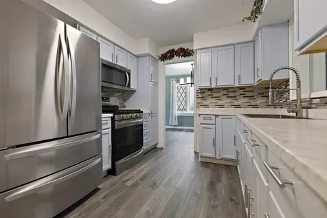 2219 24TH Street Rockford IL 61108