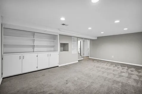 6 Wilmette Drive Normal IL 61761