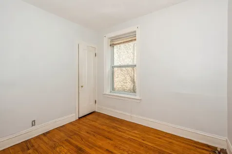 6517 North Bosworth Avenue Chicago IL 60626