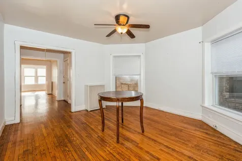 6517 North Bosworth Avenue Chicago IL 60626