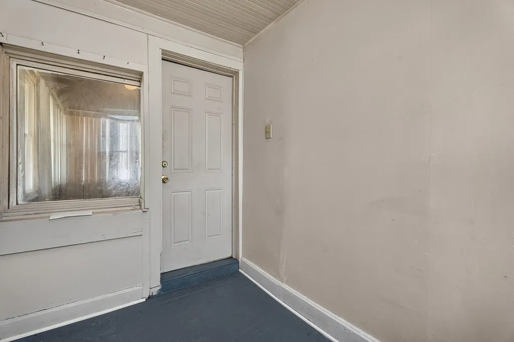 11715 South Wentworth Avenue Chicago IL 60628