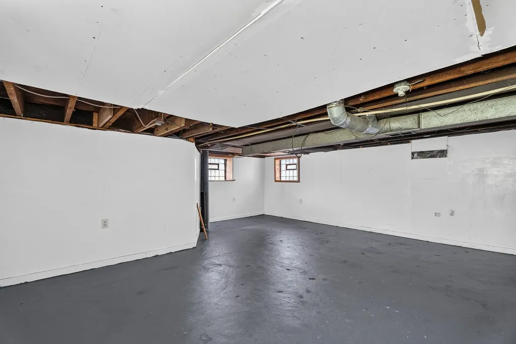 11715 South Wentworth Avenue Chicago IL 60628