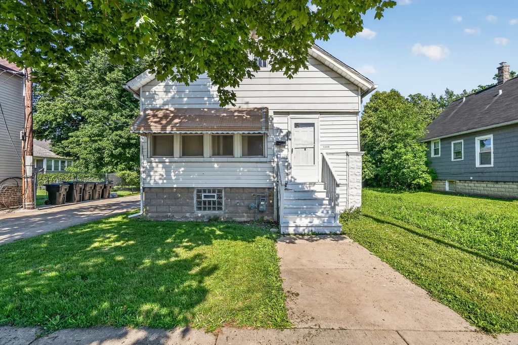 11715 South Wentworth Avenue Chicago IL 60628