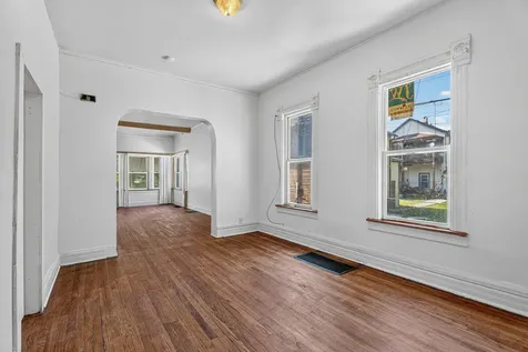 11715 South Wentworth Avenue Chicago IL 60628