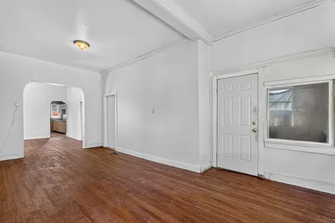 11715 South Wentworth Avenue Chicago IL 60628