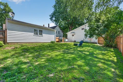 320 Barber Street West Chicago IL 60185