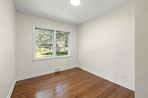 814 South Chestnut Avenue Arlington Heights IL 60005