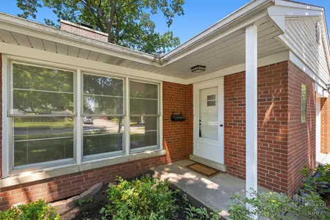 814 South Chestnut Avenue Arlington Heights IL 60005